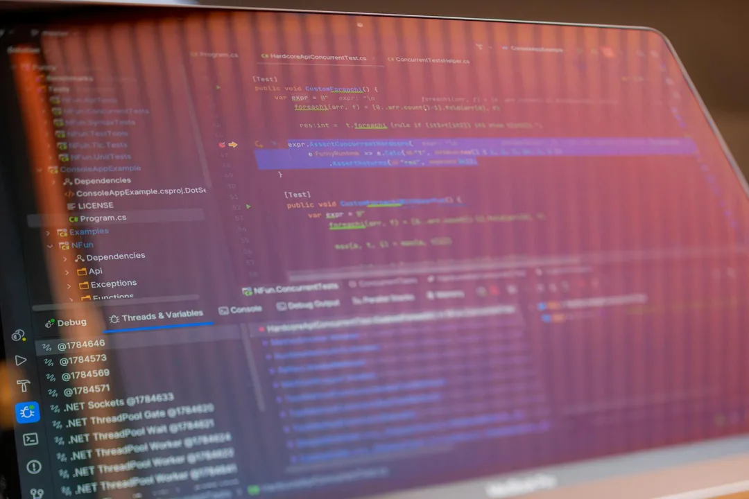 Apple's video wallpaper format reverse engineered by kageroumado