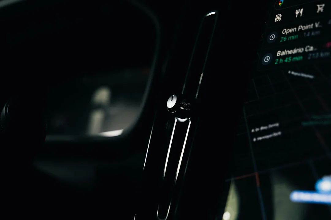 Cars collect up to 25 GB of data per hour