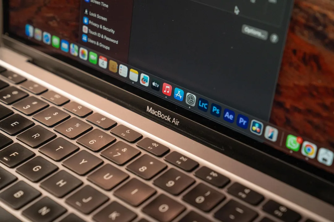 macOS 27 Golden Gate removes icons from menu items